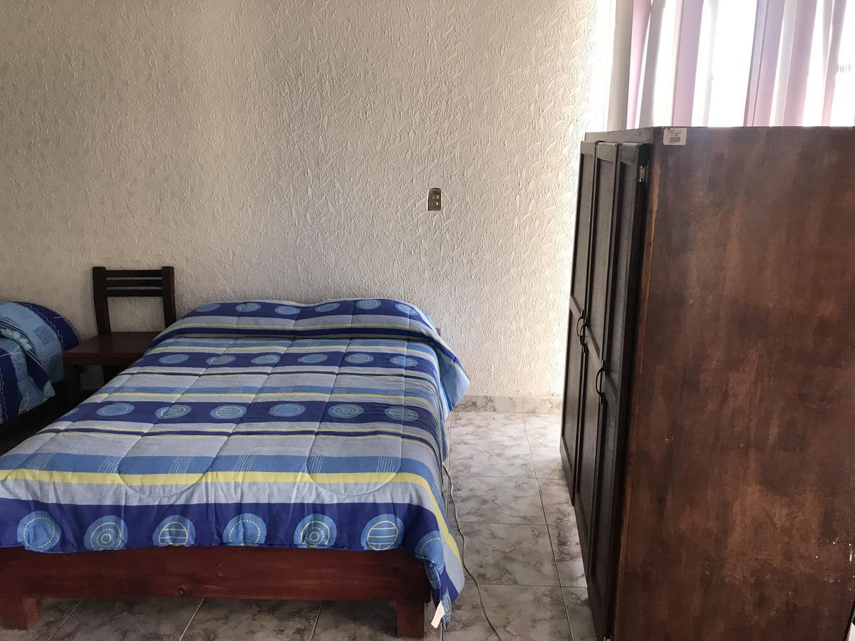 טולה דה איינדה Hotel Andrea מראה חיצוני תמונה